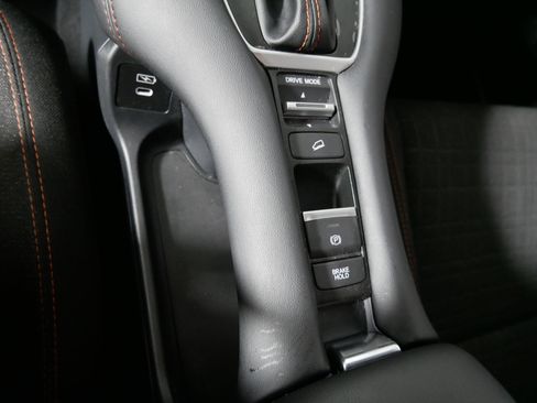 Used 2025 Honda HR-V Sport image 29