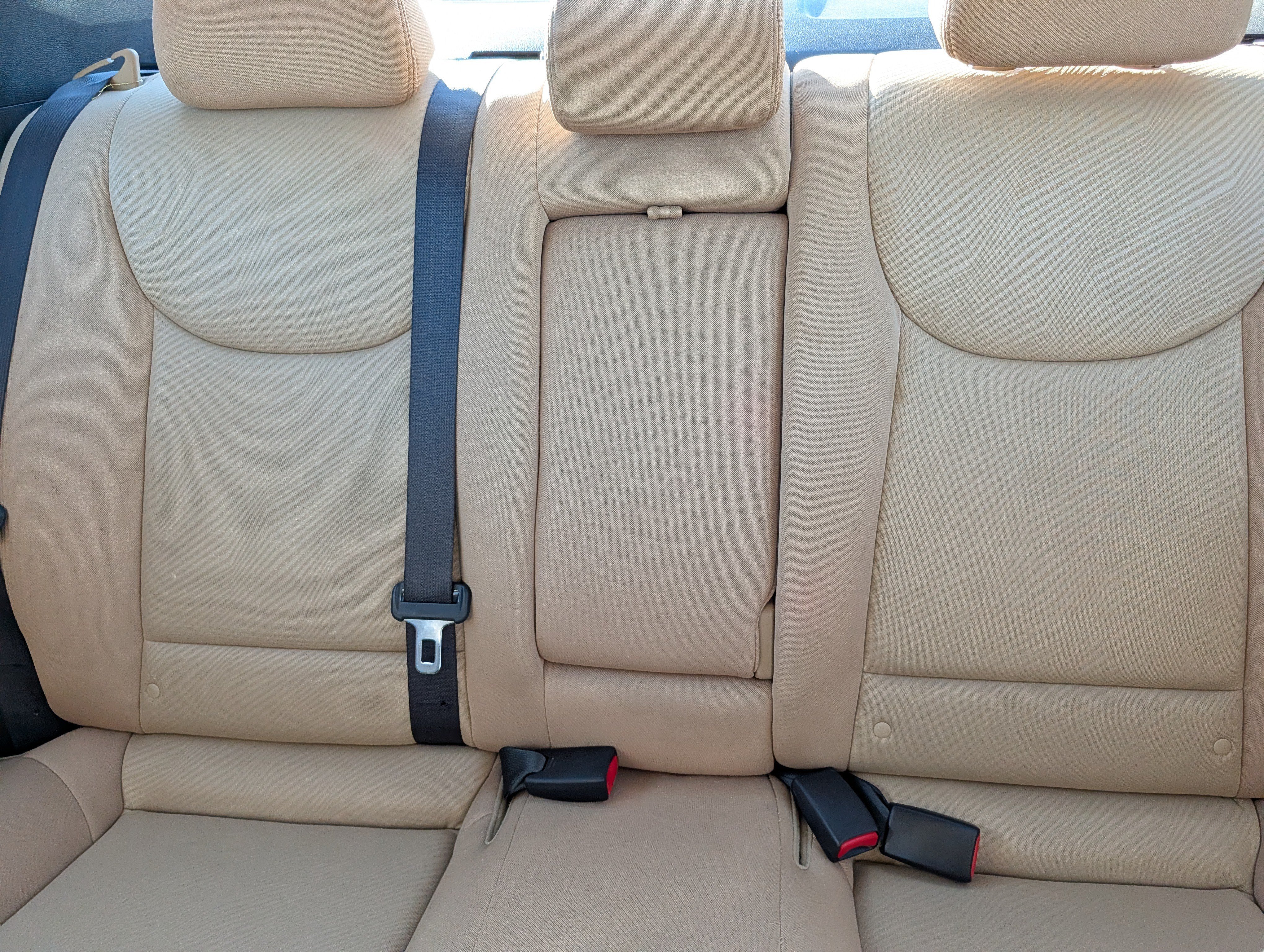 Used 2013 Hyundai Elantra GLS w/ Preferred Pkg FWD image 13