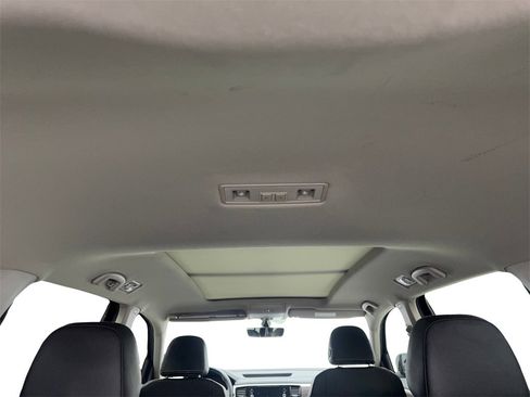 Used 2022 Volkswagen Atlas SE image 75