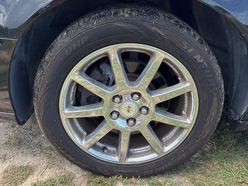 Used 2007 Cadillac DTS Performance FWD image 36