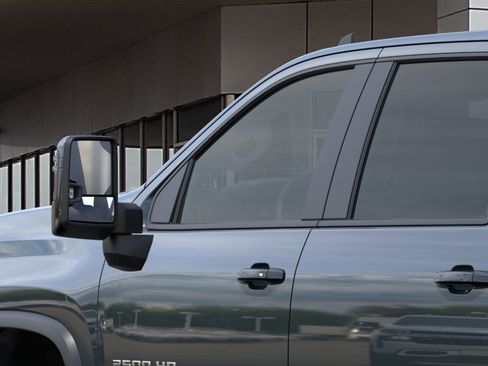 New 2026 Chevrolet Silverado 2500 ZR2 AWD/4WD image 12