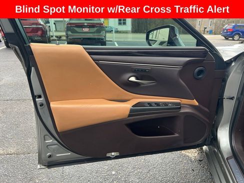 Used 2019 Lexus ES 350 w/ Premium Package FWD image 15