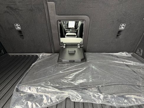 Used 2024 Volvo XC60 B5 Core image 50