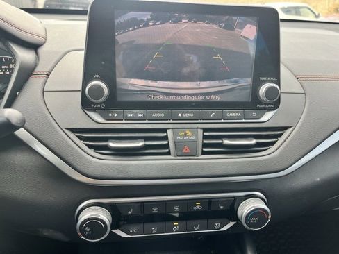 Certified 2020 Nissan Altima 2.5 SR w/ Premium Package image 20