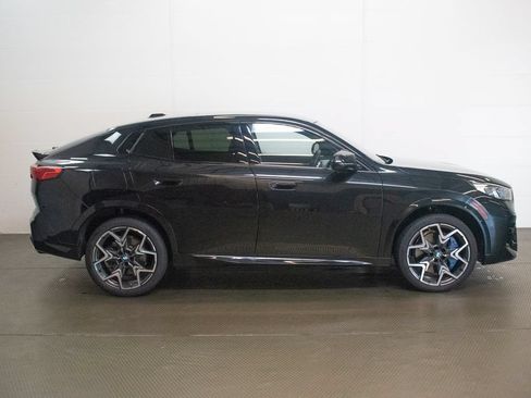 Used 2025 BMW X2 M35i AWD/4WD image 3
