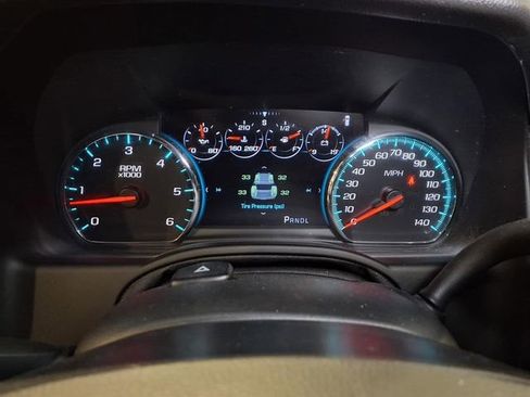 Used 2018 GMC Yukon Denali w/ Denali Ultimate Package AWD/4WD image 12