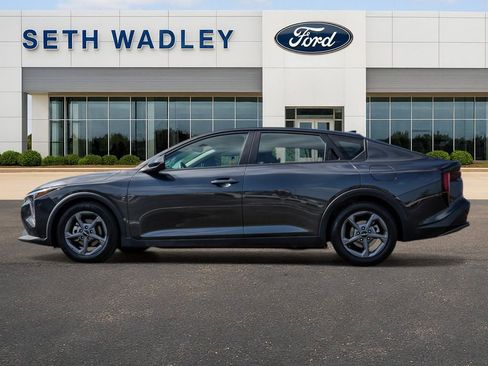 Used 2025 Kia K4 LXS image 4