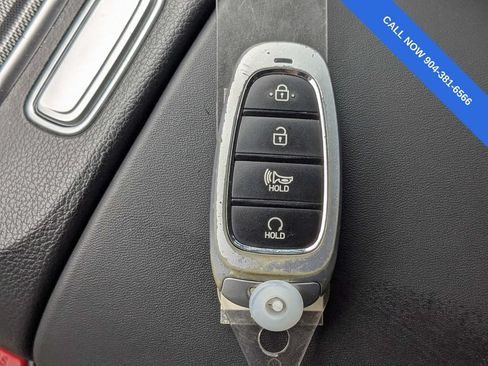 Used 2022 Hyundai Santa Fe SEL FWD image 33