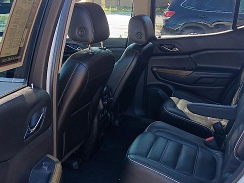 Used 2019 GMC Acadia Denali w/ Technology Package image 6
