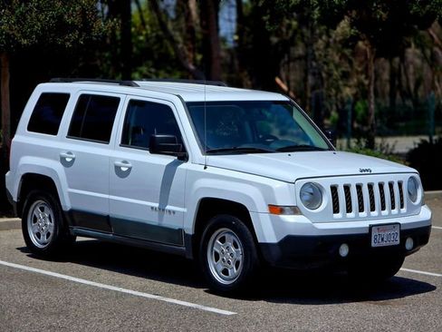 Used 2012 Jeep Patriot Sport w/ PWR Value Group image 4