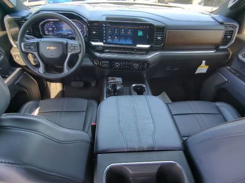 New 2025 Chevrolet Silverado 1500 High Country w/ High Country Premium Package image 5