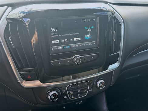 Used 2019 Chevrolet Traverse LS image 10