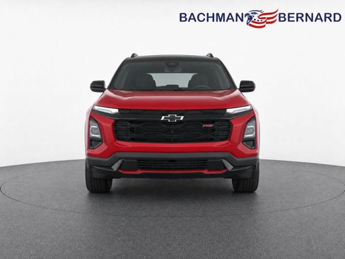 Used 2026 Chevrolet Equinox RS w/ LPO, Floor Liner Package AWD/4WD image 2