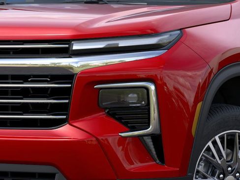 New 2025 Chevrolet Traverse LT w/ Driver Confidence Package FWD image 10