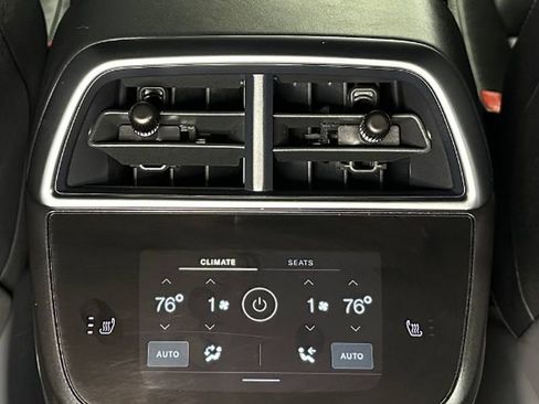 Used 2025 Lucid Air Grand Touring image 33