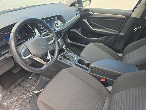 Certified 2024 Volkswagen Jetta S FWD image 31
