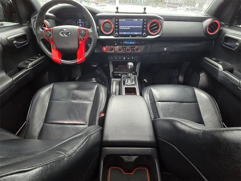 Certified 2021 Toyota Tacoma TRD Sport image 19