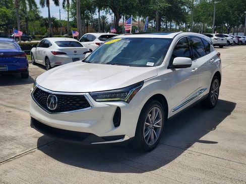 Used 2023 Acura RDX w/ Technology Package image 3