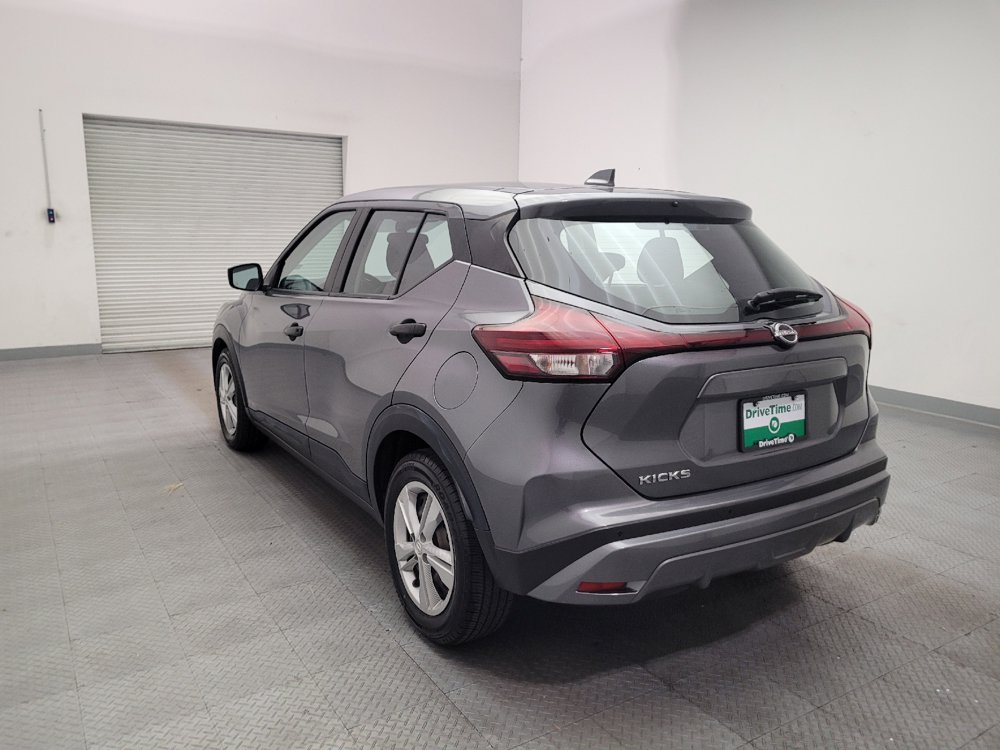 Used 2024 Nissan Kicks S FWD image 5