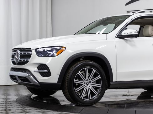 Used 2025 Mercedes-Benz GLE 350 4MATIC image 26
