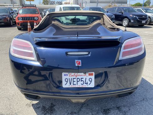 Used 2008 Saturn Sky Red Line RWD image 9