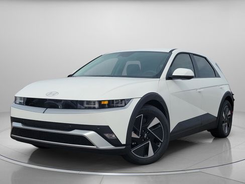 New 2026 Hyundai Ioniq 5 SEL image 2