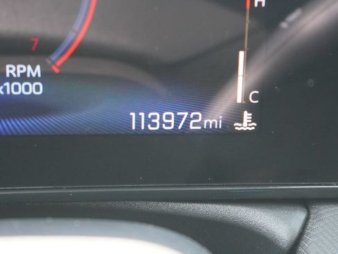 Used 2024 Chevrolet TrailBlazer LT w/ LT Cold Weather Package AWD/4WD image 19