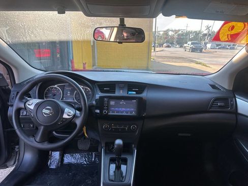 Used 2019 Nissan Sentra S w/ Appearance Package image 13