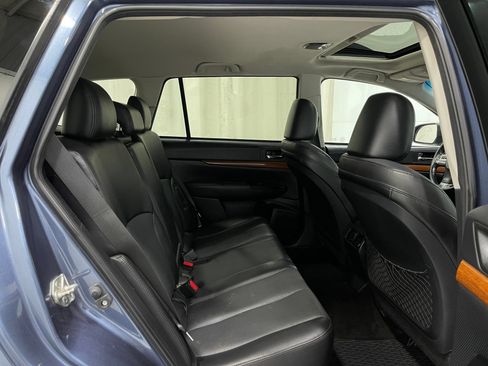 Used 2013 Subaru Outback 2.5i Limited AWD/4WD image 30