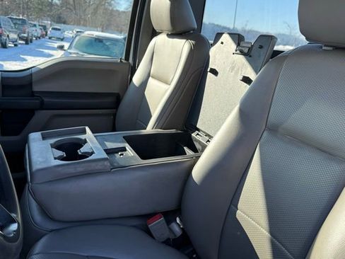 Certified 2019 Ford F250 XL w/ Power Equipment Group image 18