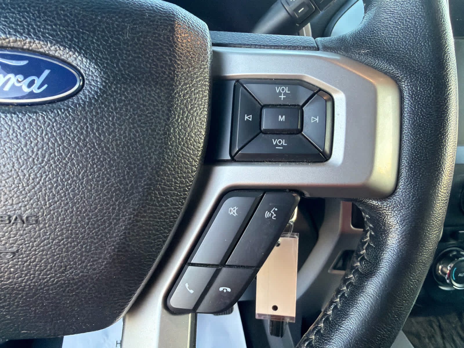 Used 2017 Ford F350 Lariat w/ Chrome Package AWD/4WD image 25