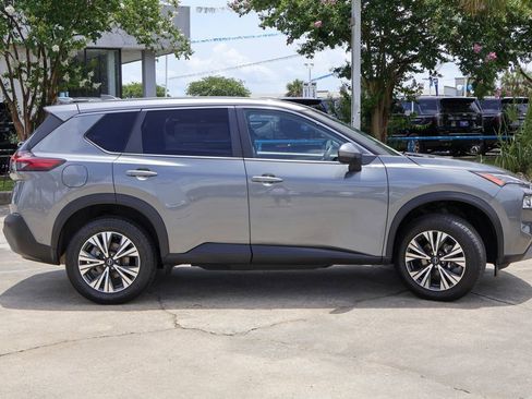 Used 2023 Nissan Rogue SV AWD/4WD image 23