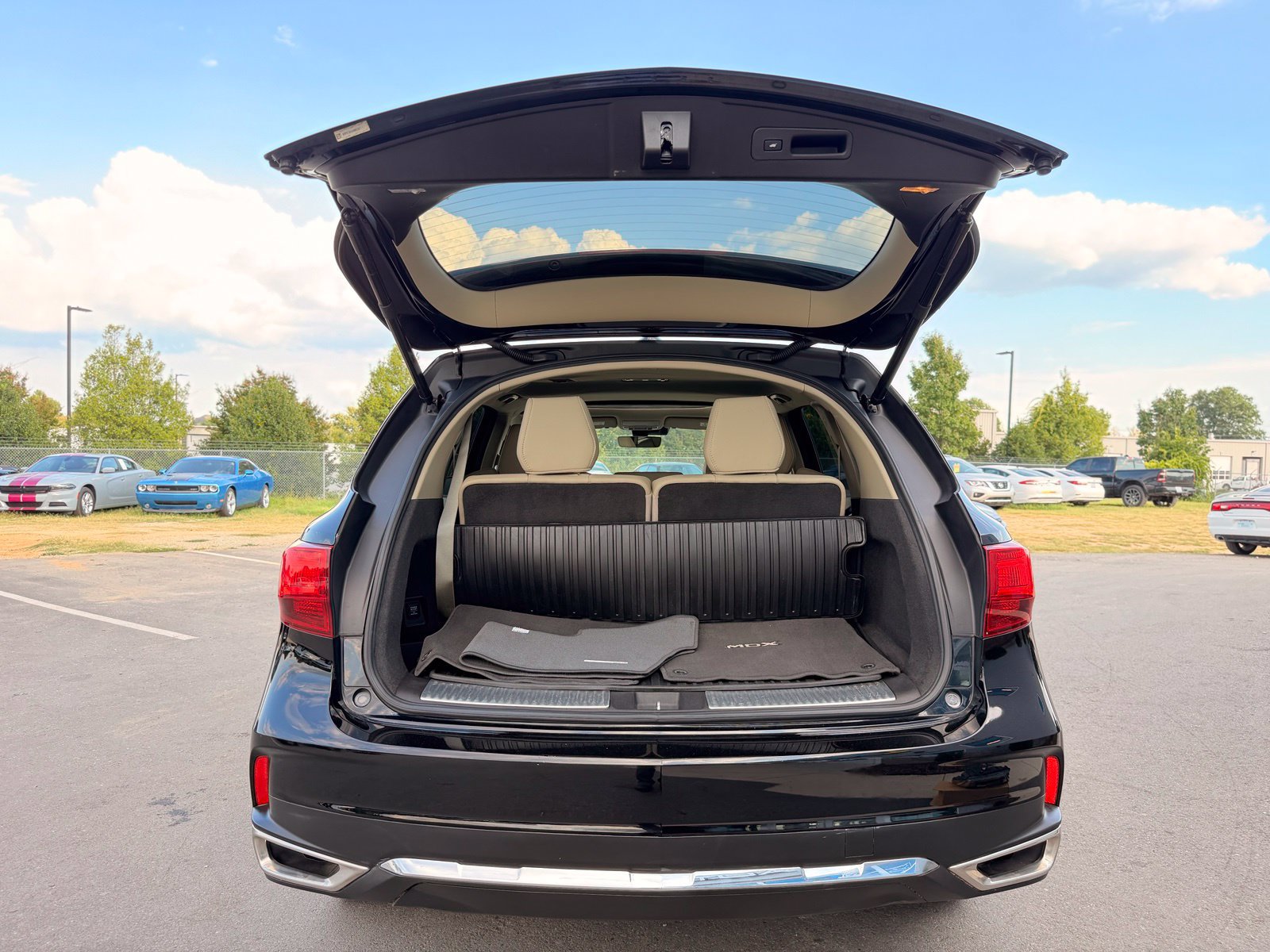 Used 2017 Acura MDX FWD image 52