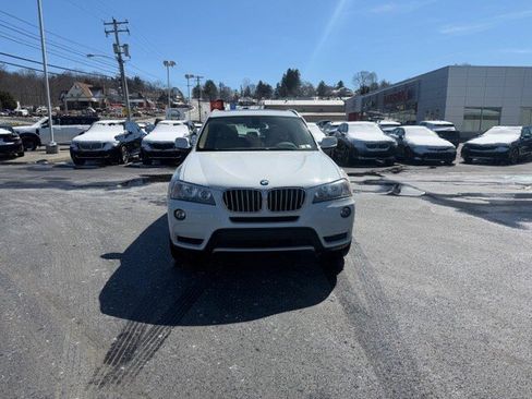 Used 2014 BMW X3 xDrive28i image 2