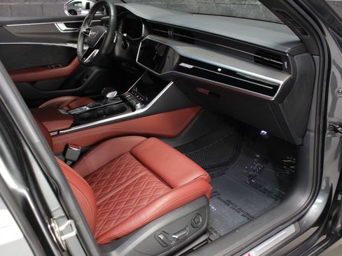 Used 2023 Audi S6 Prestige image 46