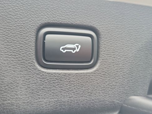 Used 2025 Kia Sportage X-Pro AWD/4WD image 9