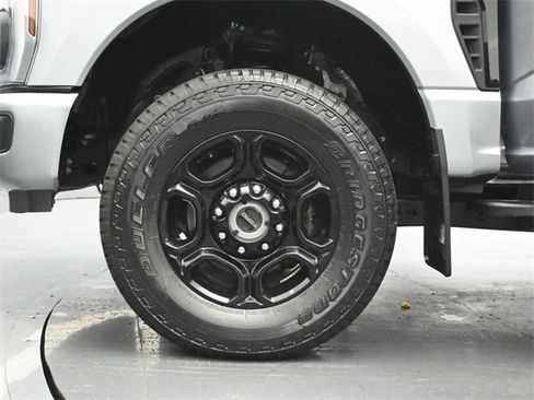 Used 2024 Ford F250 XL w/ STX Appearance Package image 33