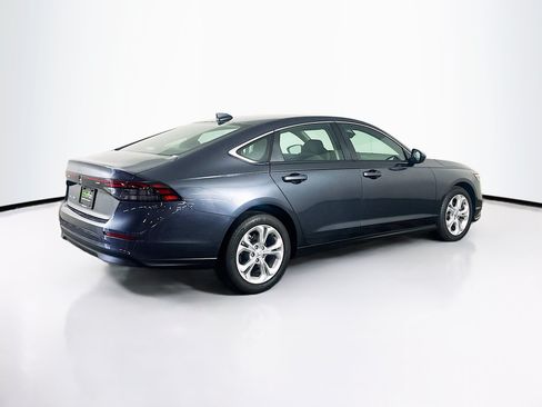 Used 2025 Honda Accord LX image 9