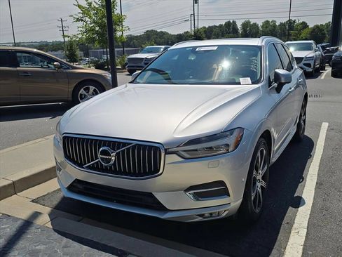 Used 2019 Volvo XC60 T6 Inscription w/ Protection Package Premier AWD/4WD image 3