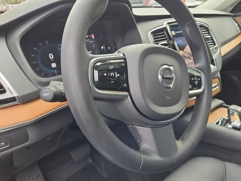 Certified 2023 Volvo XC90 B6 Plus w/ Protection Package Premier image 23