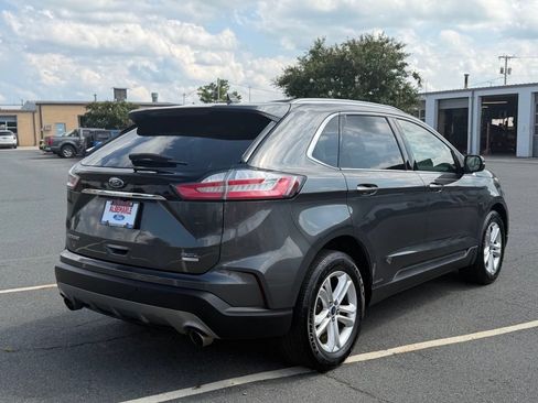 Used 2019 Ford Edge SEL w/ Equipment Group 201A FWD image 3