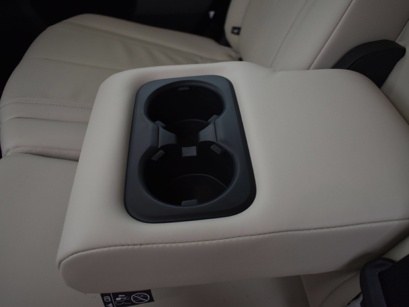 Certified 2025 INFINITI QX60 Pure FWD image 18