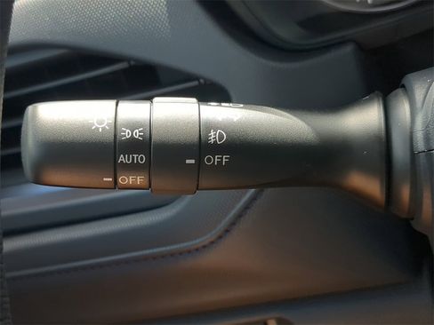 Certified 2025 Subaru Forester Limited w/ Popular Package #2 image 27