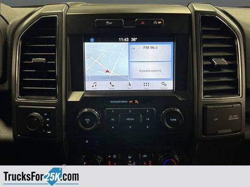 Used 2018 Ford F150 XLT w/ Equipment Group 302A Luxury image 9