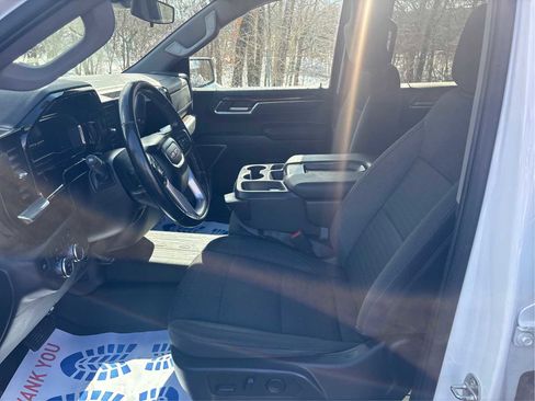 Certified 2022 GMC Sierra 1500 Elevation w/ LPO, Elevation Black Package image 9