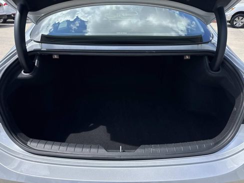 Used 2025 Hyundai Sonata SEL FWD image 8