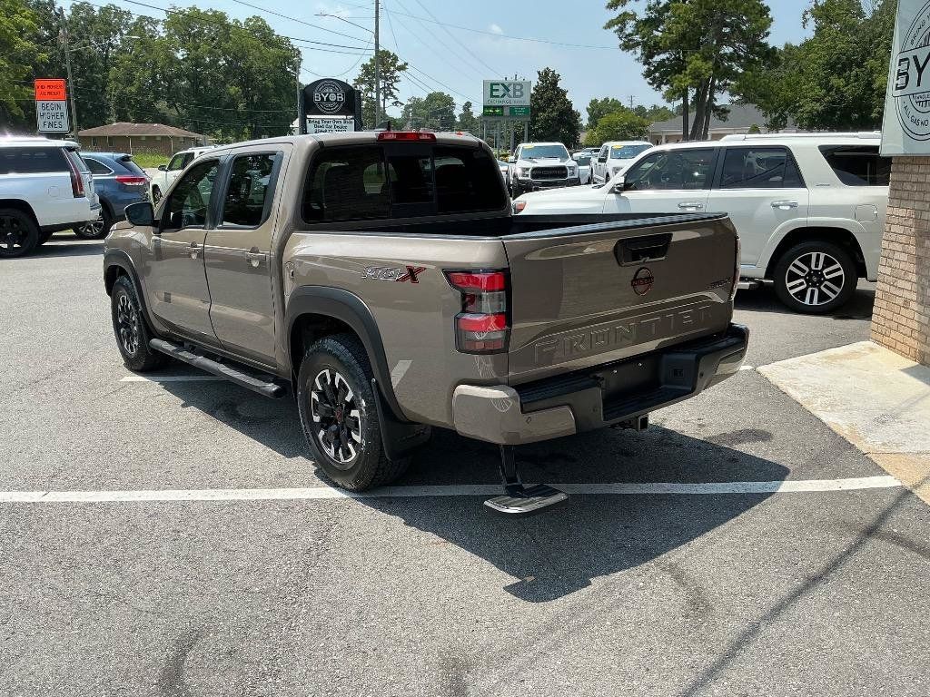 Used 2022 Nissan Frontier Pro-X w/ Technology Package RWD image 3