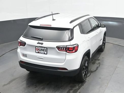 New 2026 Jeep Compass Latitude AWD/4WD image 31