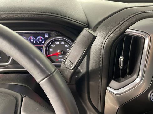 Used 2022 Chevrolet Silverado 2500 LTZ w/ LTZ Premium Package AWD/4WD image 11