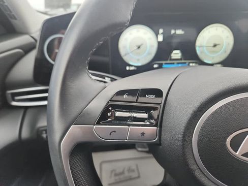 Used 2024 Hyundai Elantra SEL w/ Convenience Package image 30